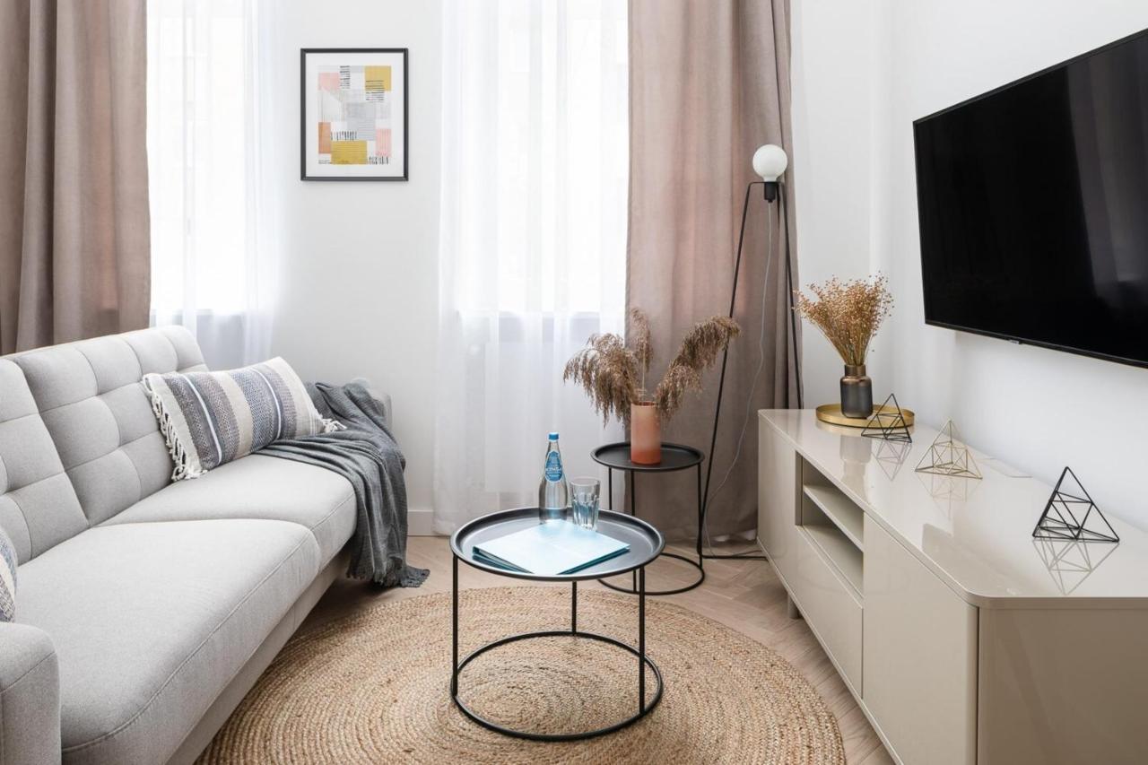 Boduena 4 - Elegant Apartment In Warsaw Centre By Noclegi Renters Exterior photo